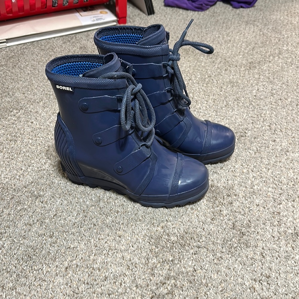 Blue SOREL rain boot wedges